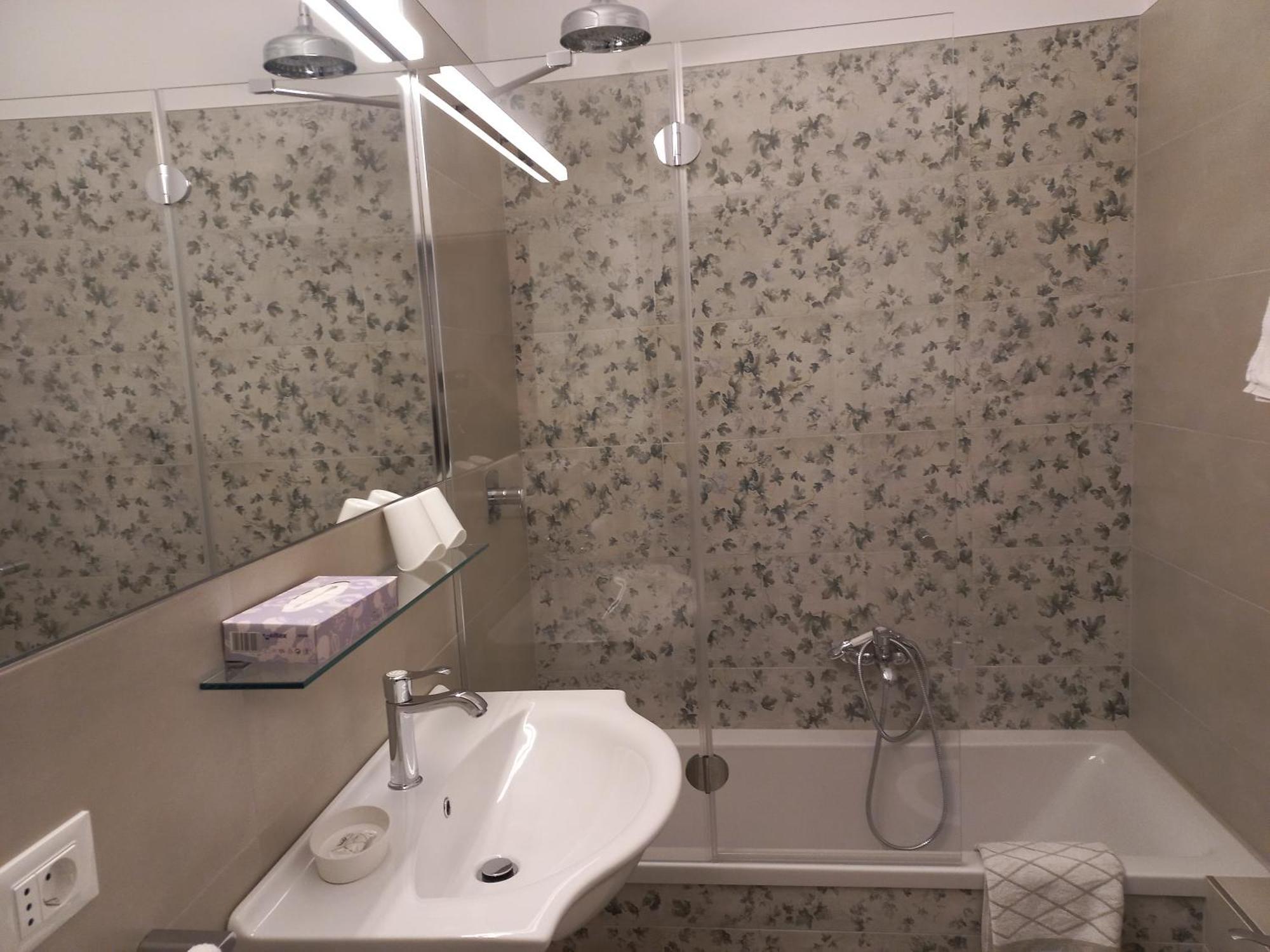 Hotel Lux メラーノ 部屋 写真