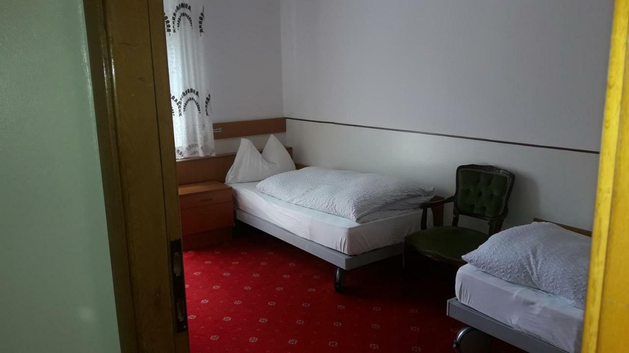 Hotel Lux メラーノ エクステリア 写真
